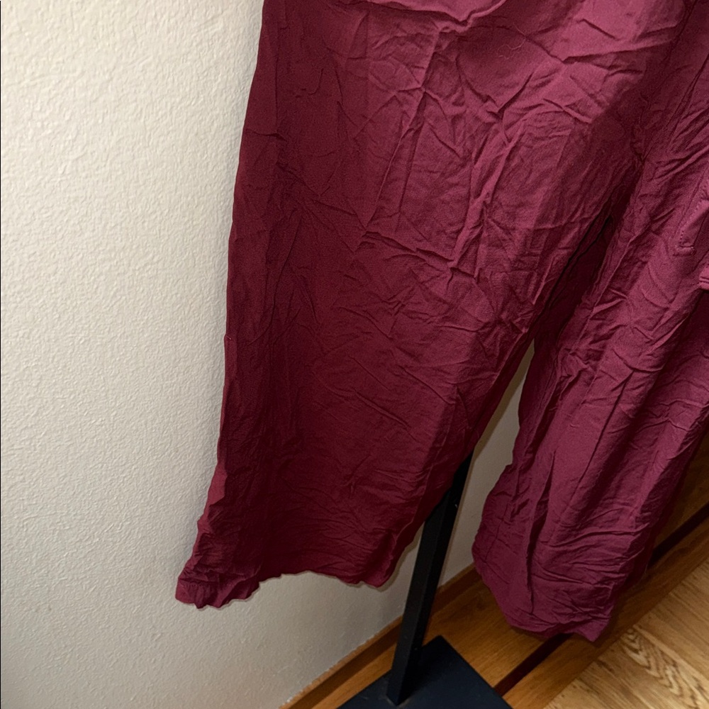Universal Thread Sleeveless Button Up Maroon Crop… - image 2